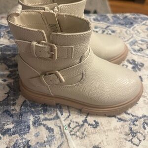Cat & Jack Cream Kids Boots with Buckles